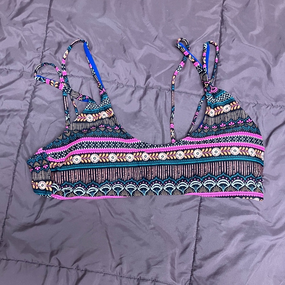 No Boundaries Blue and Pink Bikini Top